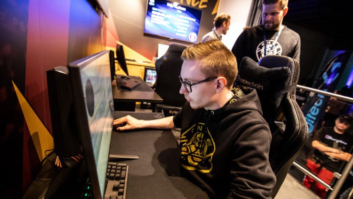 ENCE welcomes noblechairs as a partner