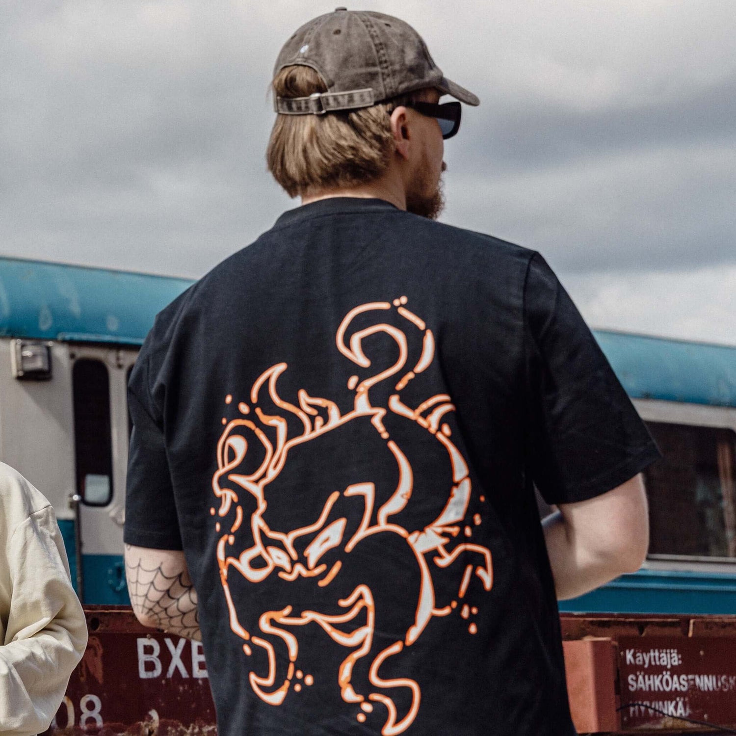 BEAST Oversized T-Shirt Black