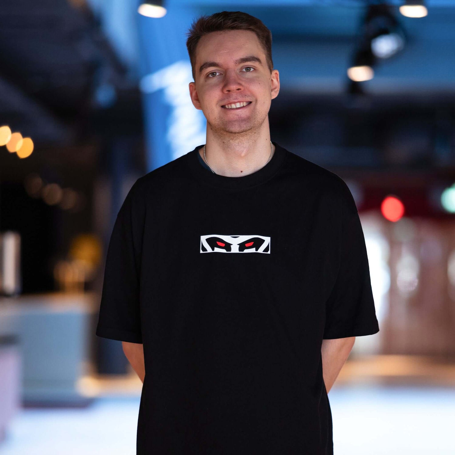 ENCE Oversized T-Shirt Black | ENCE Shop