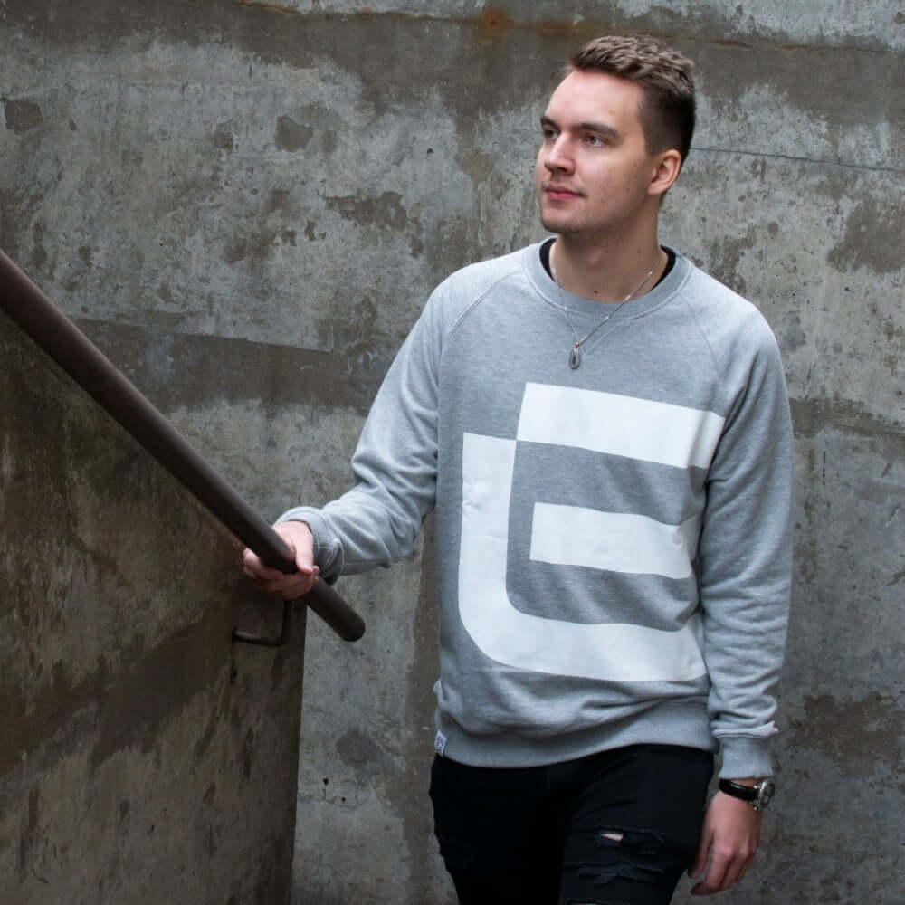 Light E Sweatshirt | ENCE Shop